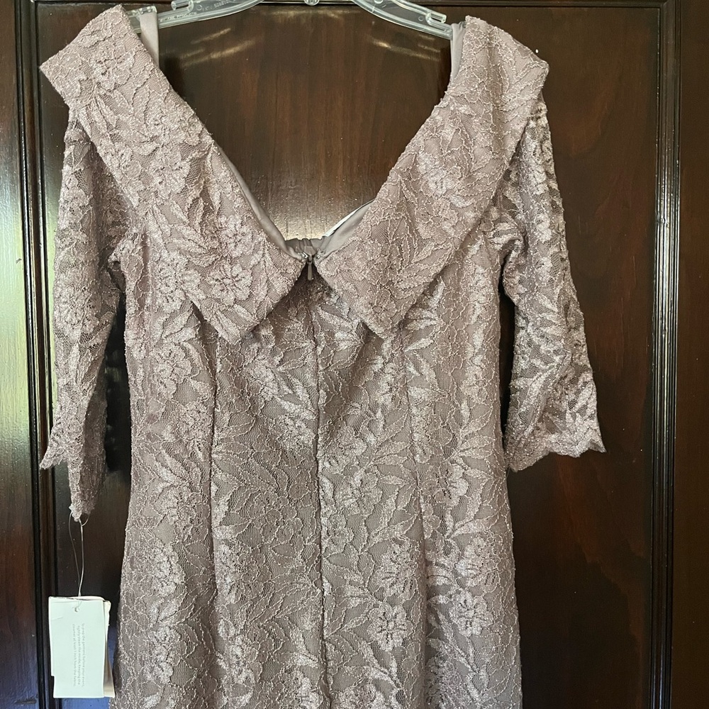 NWT Oleg Cassini Off-Shoulder Elegant V Neck Ruched Lace Dress Gown Wedding MOTB - Picture 10 of 14